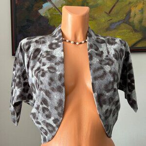 Banana Republic NWT Wool Blend Grey Leopard Print Shrug